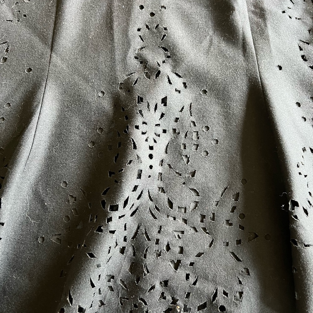 Strenesse Blue wool dress with burn out design sz. 4 - Picture 3 of 7